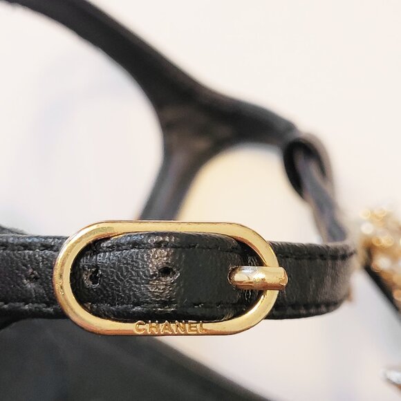 Chanel Interlocking CC Pearl Star Leather Thong Sandals Size 40 - Picture 7 of 13